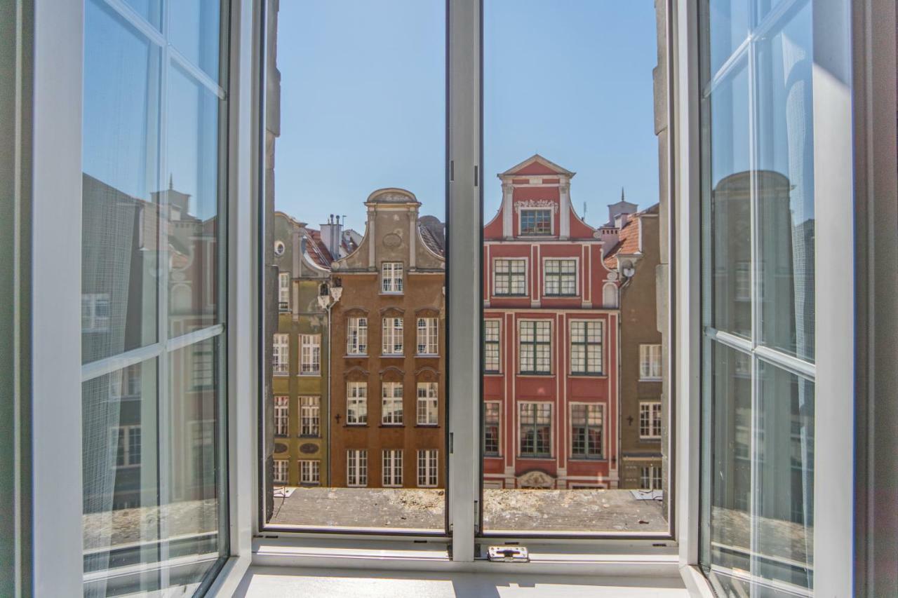 Black Swan House, Old Town Gdansk Exterior photo